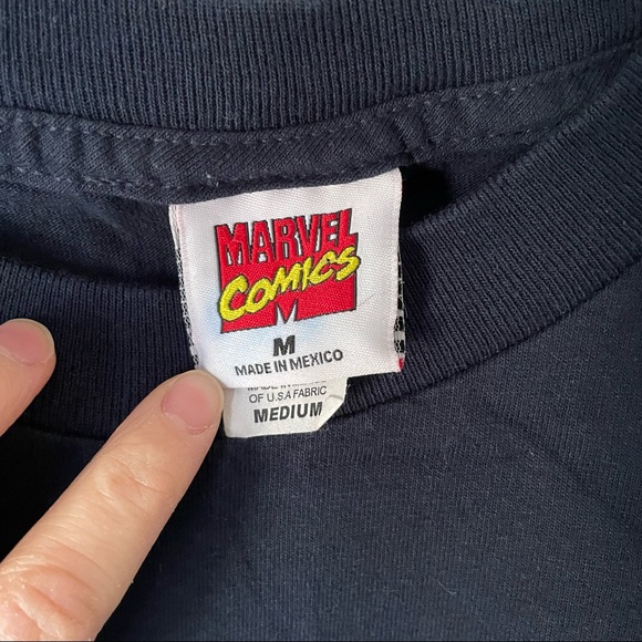 Captain America T-Shirt - Picture 3 of 4